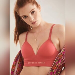 Victoria’s Secret Perfect Comfort Wireless Bra, Size Large